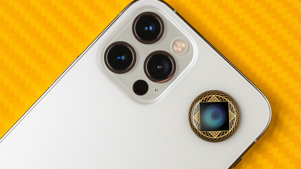 Does A Charging Phone Emit Radiation