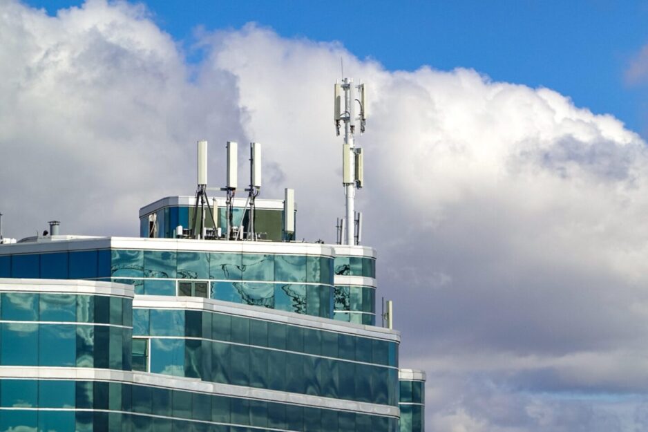 What Cities Have the Most 5G Towers - airestech